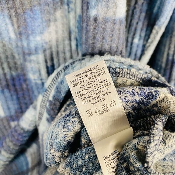 LOGO Lounge Lori Goldstein Sz XS Abstract Print Cloud Waffle Mock Neck Top Blue - Picture 5 of 5